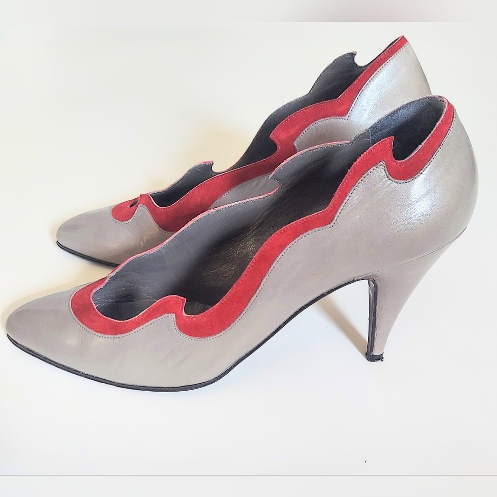 Vero Cuoio Grey Red Suede Silvana Heels Pumps Size US 8 AA Made in Italy VTG